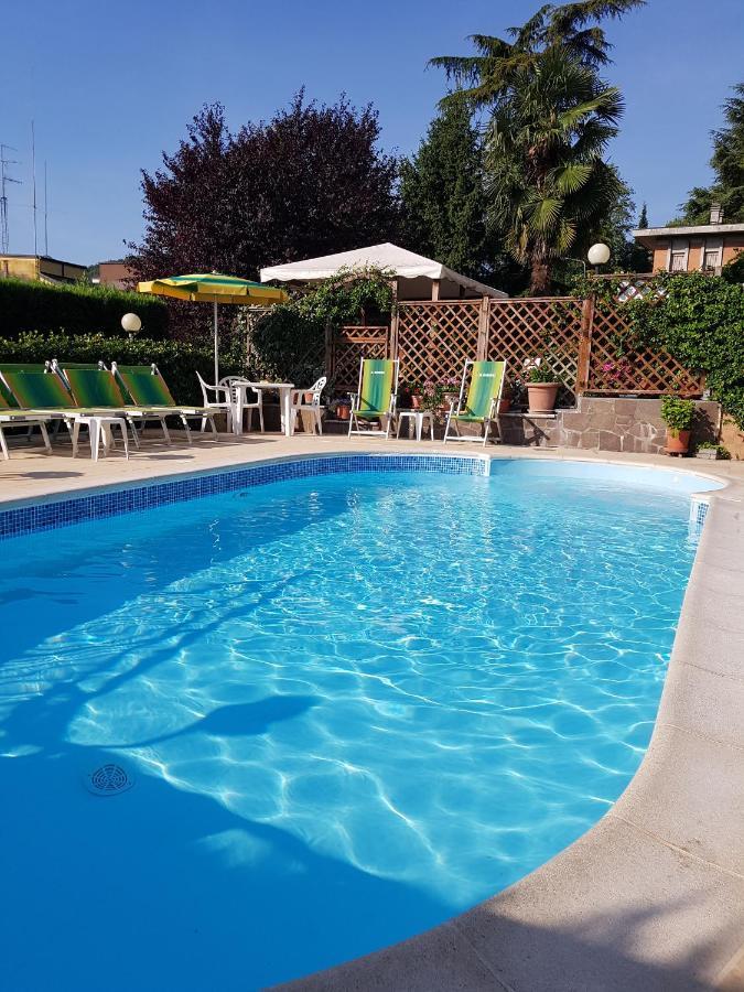 Hotel Garden Ristorante Tabiano Terme Екстериор снимка