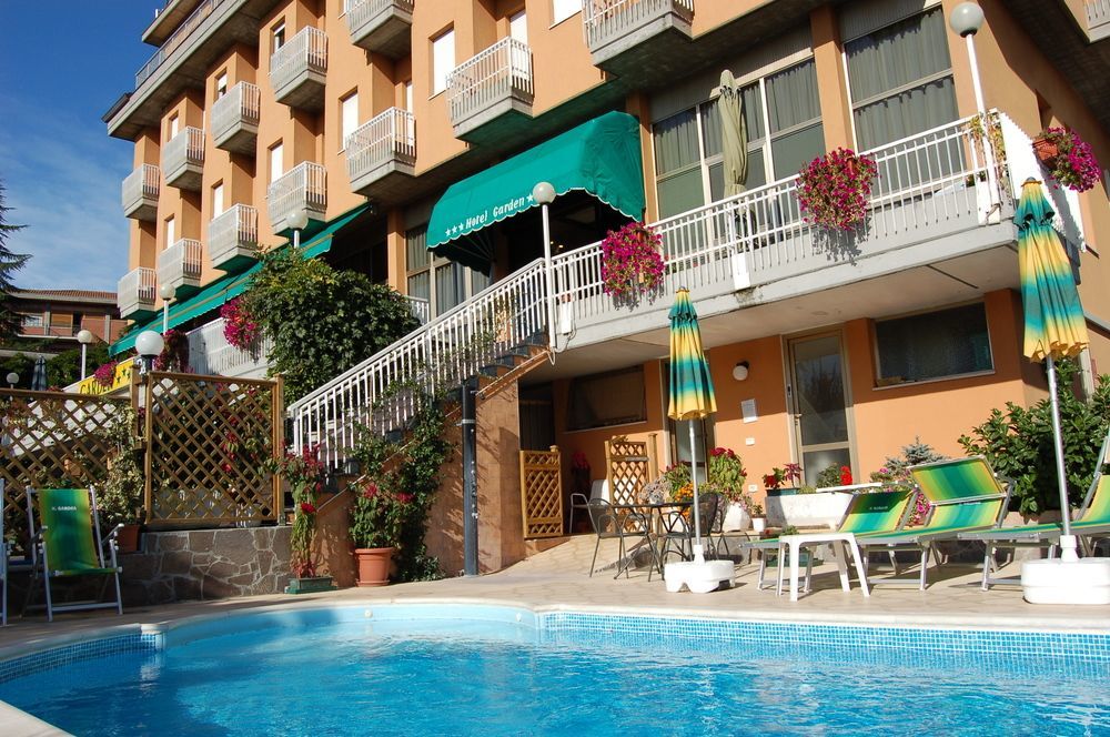 Hotel Garden Ristorante Tabiano Terme Екстериор снимка