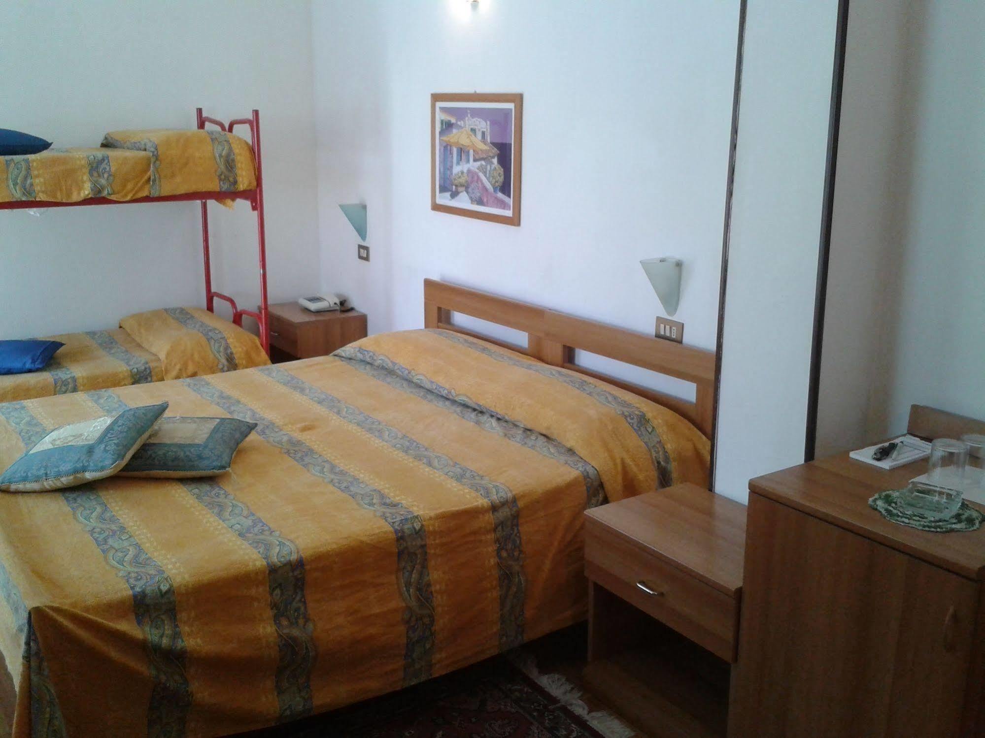 Hotel Garden Ristorante Tabiano Terme Екстериор снимка