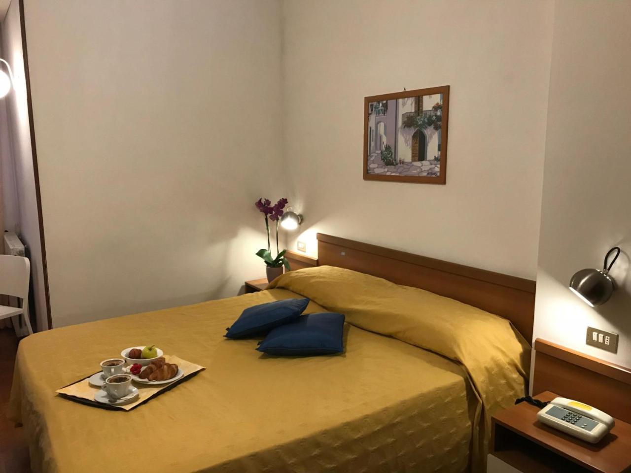 Hotel Garden Ristorante Tabiano Terme Екстериор снимка