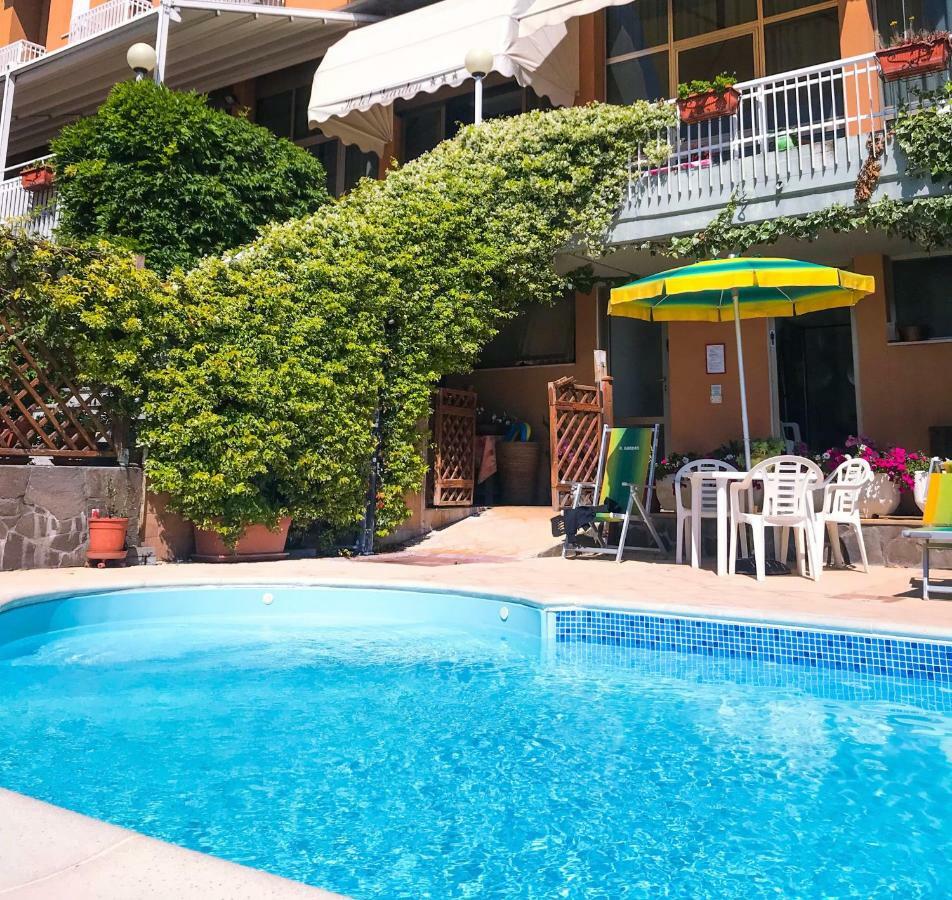 Hotel Garden Ristorante Tabiano Terme Екстериор снимка